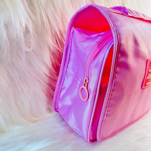 Travel Accessory Bundle - Picture 10 of 14